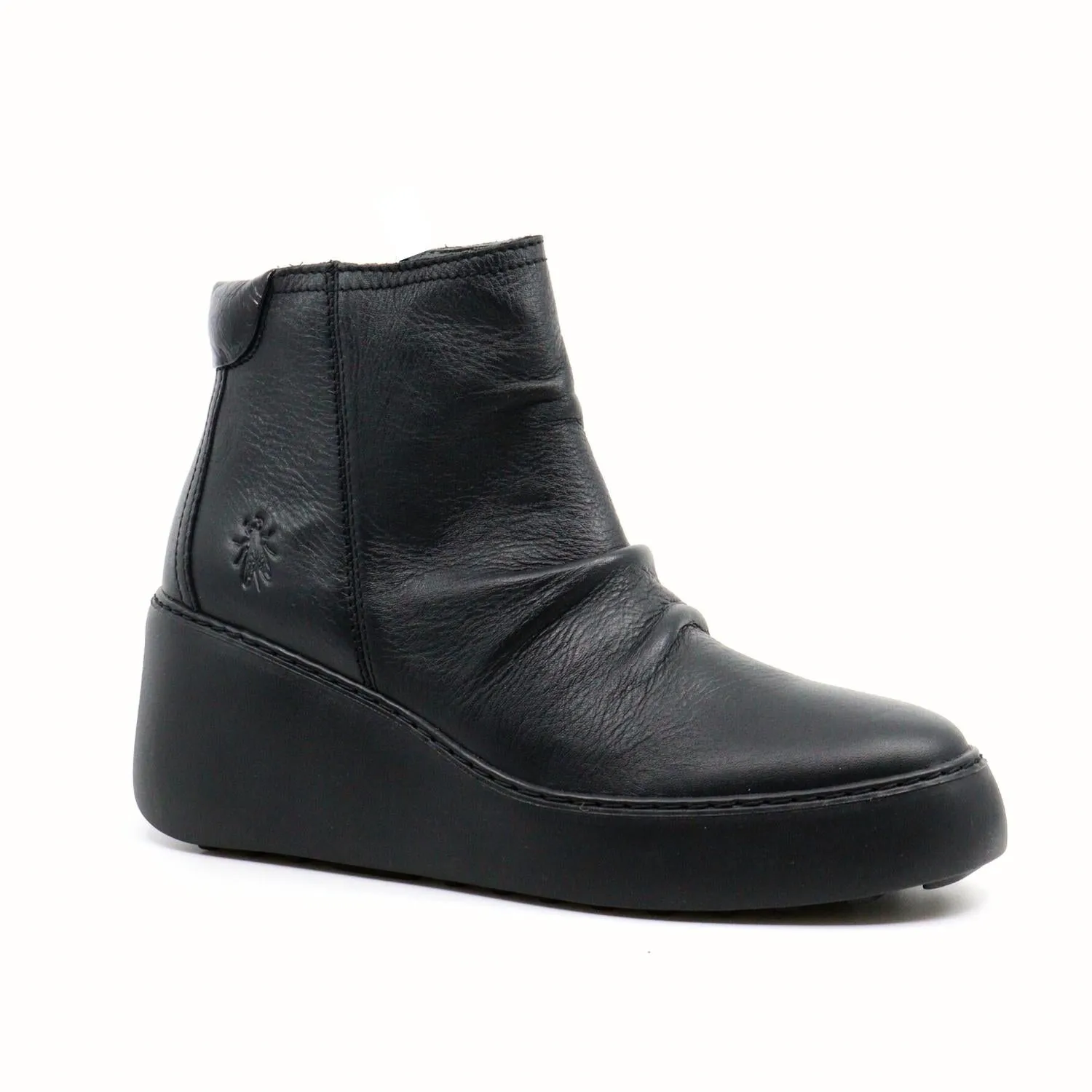 Women's Dabe Leather Boot In Black Minimal Impact All-Purpose
