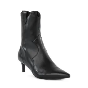 Women's Dallas Boot In Black Leather Sturdy Build Water Resistant