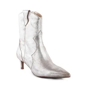 Responsive Midsole Anti Bacterial Women's Dallas Boot In Pewter Distressed Suede