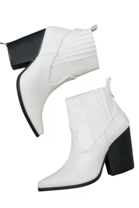 Zipper Closure Hard Terrain Women's Easy As That Ankle Boots In White