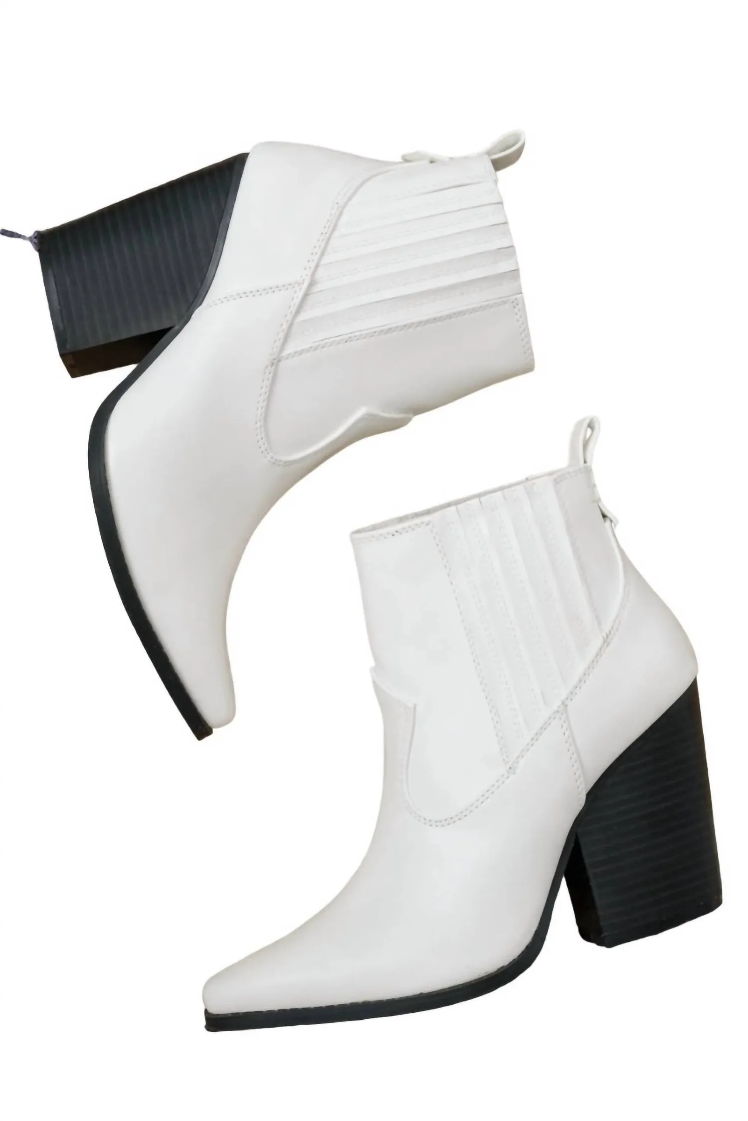 Reinforced toe Thermal Core Functional Minimalist Women's Easy As That Ankle Boots In White