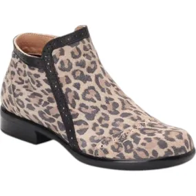 Eco Material Snow Trekker Women's Nefasi Booties - Medium In Cheetah/jet Black