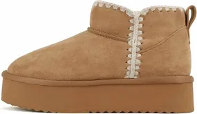 Women's Platform Boots In Tan Stable Support Rainy Days