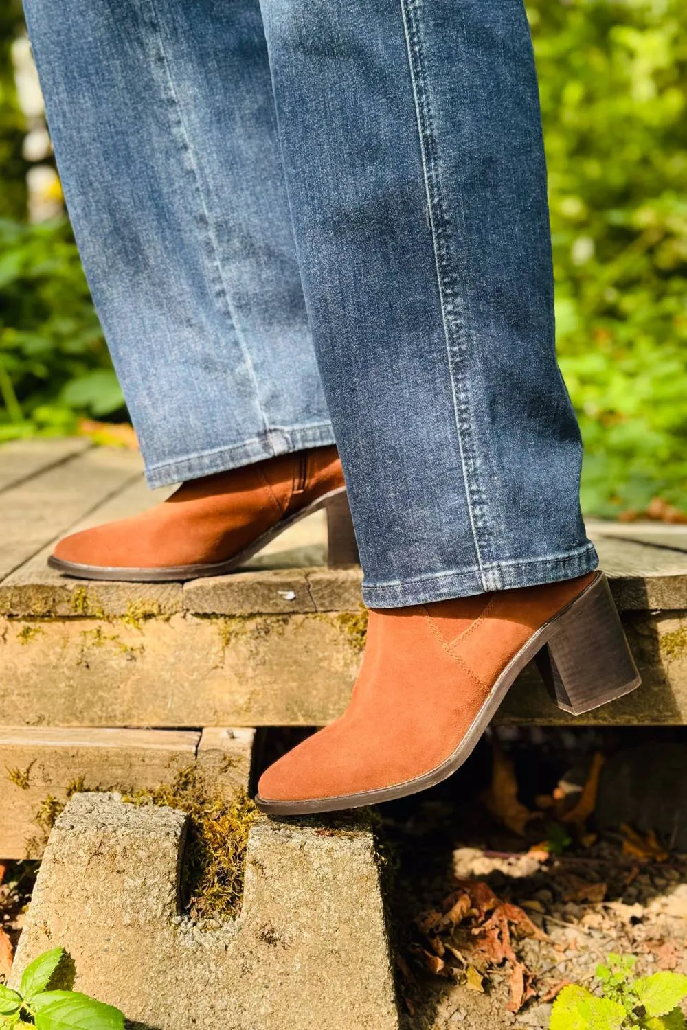 Women's Pretty Little Bird Boot In Cognac All Weather Functional Minimalist Air Flow