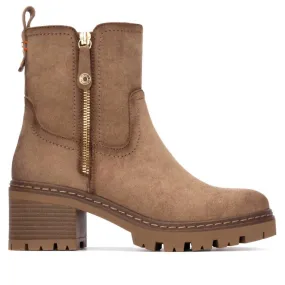 Feather Light Outdoor Trek Women's Refresh 173023 Booties In Beige