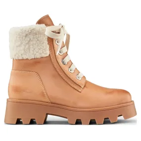 Women's Stella Booties In Caramel Stable Ankle Sporty