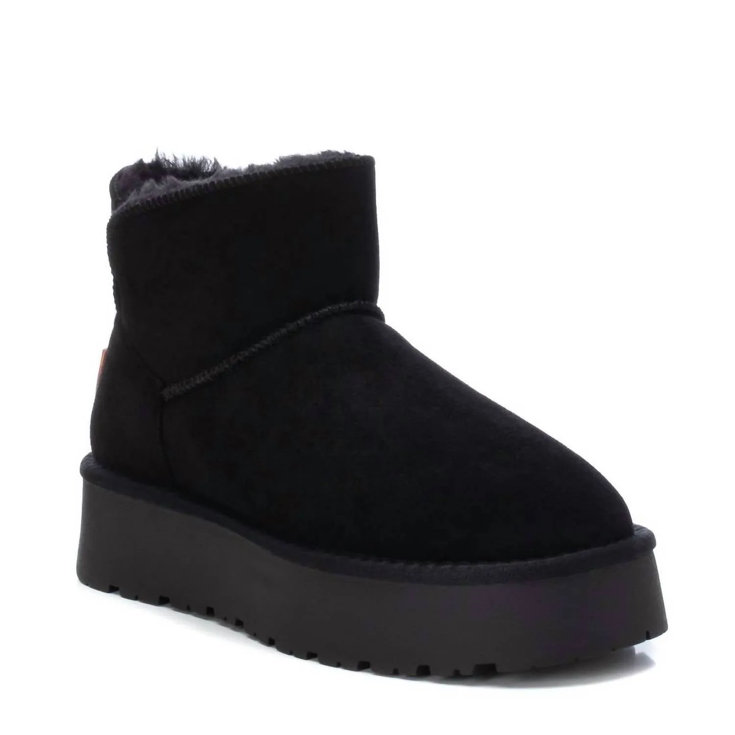 Padded Interior Outdoor Trek Women's Suede Winter Boots In Black