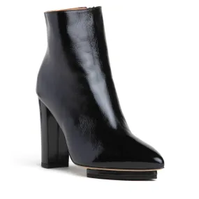 Women's Tessa Patent Leather Boot In Black Daily Movement