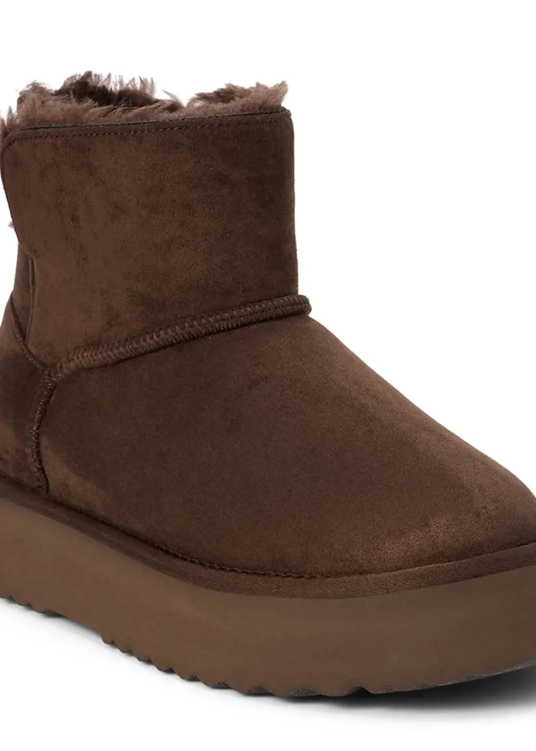 Women's Yukon Boots In Chocolate Casual Gathering