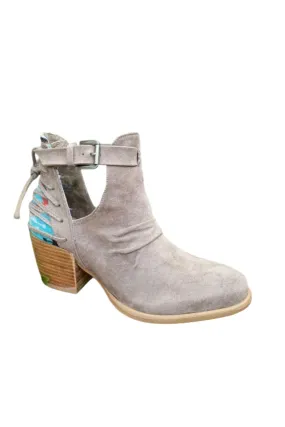 Comfortable Posture Closed Toe Design Women's Zane Ankle Boots In Taupe